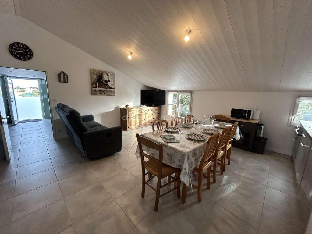 Appartement rénové 3 chambres proche plage avec jardin et WiFi à Noirmoutier