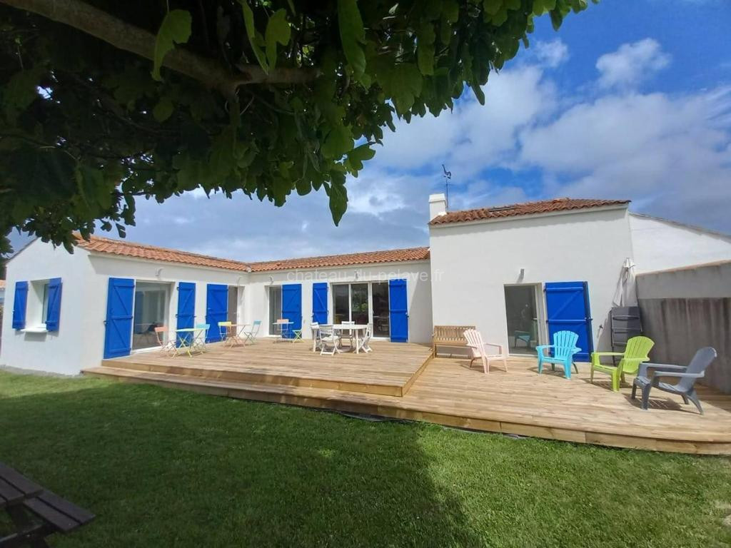 Maison rénovée proche plage, terrasse privée, 4 chambres, 8 couchages, parking, WiFi - FR-1-224B-231