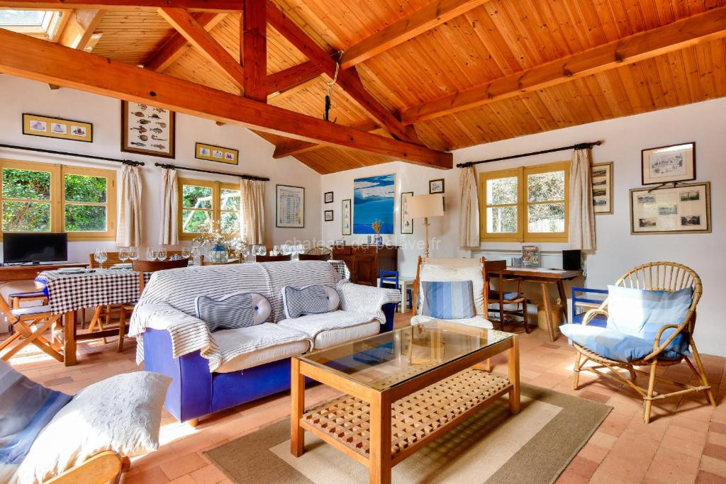 Maison pour 6 adultes 4 enfants à 100m de la plage