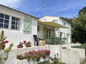 Maison confortable 5 pièces, 8 couchages, proche plage et commerces, avec jardin, terrasse et WiFi. - FR-1-224B-477 à Noirmoutier-en-l'Île