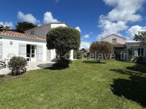 Maison 5 pièces avec jardin clos, terrasse, à proximité de la plage et du centre, 8 couchages - FR-1-224B-157 à Noirmoutier-en-l'Île