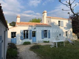 Maison spacieuse 4 pièces, 6 couchages avec jardin privé - 500m des plages - Internet inclus - FR-1-224B-164 à Noirmoutier-en-l'Île
