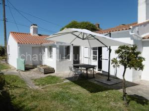 Maison Noirmoutier - Jardin Clos Ombre - 4 Pers - FR-1-823-136 à Noirmoutier-en-l'Île