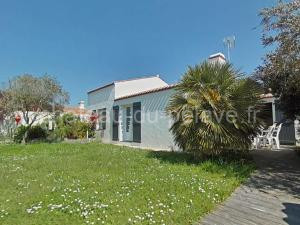 Maison au calme, 3 chambres, proche commerces et plages, jardin sans vis-à-vis, terrasse équipée - FR-1-224B-138 à Noirmoutier-en-l'Île